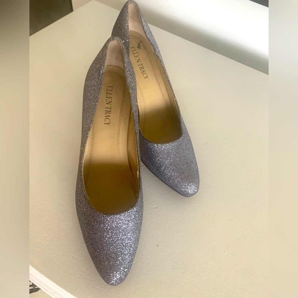 Two pairs of shoes one Michael Kors and one Ellen Davis size 8